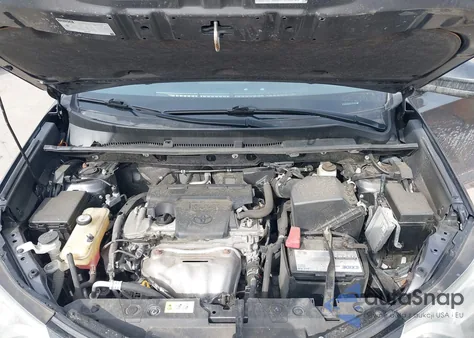 2017 Toyota Rav4 Le z USA, uszkodzony, nr VIN JTMBFREV5HJ161756